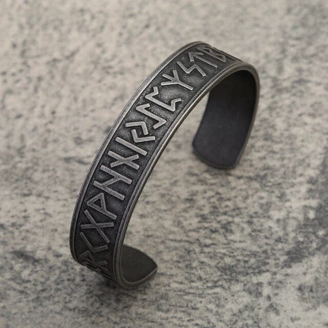 Bracelet Viking Runes